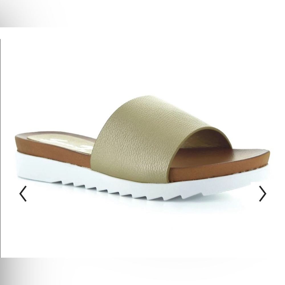 Seven 7 Rose Gold Comfy Flat Cushioned Leather Slide Sandal size 7